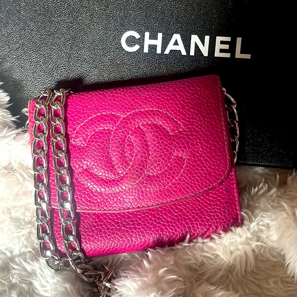 CHANEL Bags Chanel Fushia Pink Caviar Compact Wallet W Front Snap